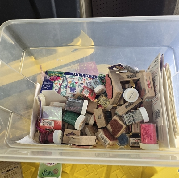 Tote Full Of Rubber Stamps And Misc Art Supplies - Picture 2 of 7